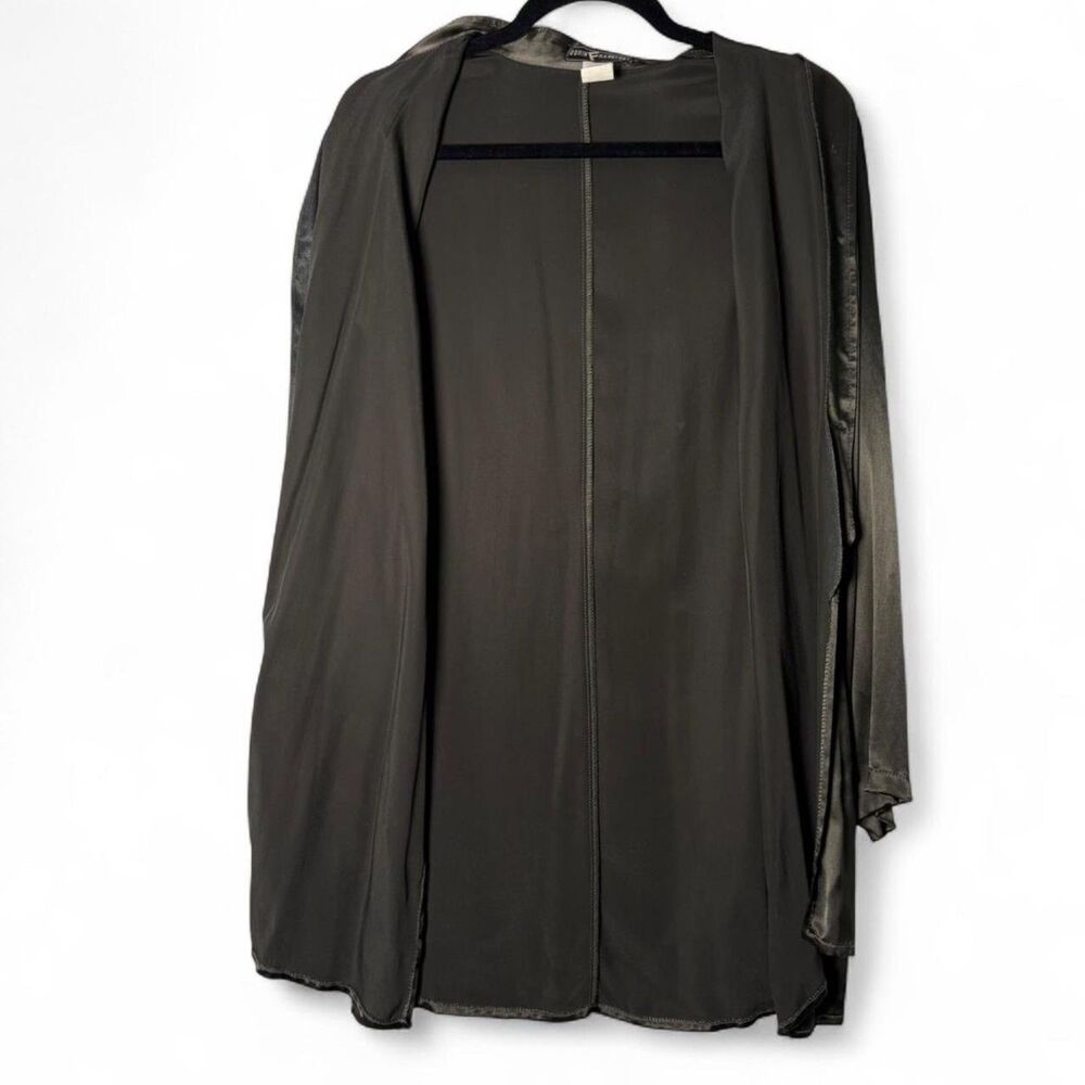 VTG 100% Rayon Olive Gunmetal Satin Button Oversized Blouse sz L / XL - Picture 5 of 9